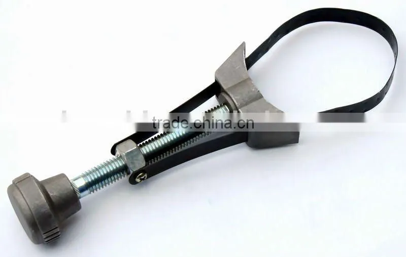Oil filter wrench