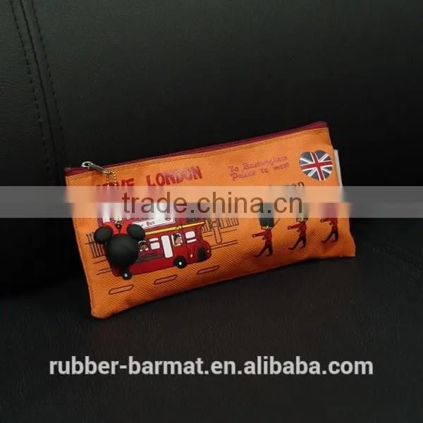3d custom shaped soft pvc keychain with MINNIE shape