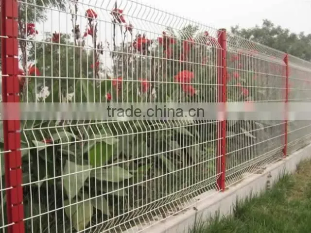 hot sale colorful powder coating welded wire mesh fencing with curves
