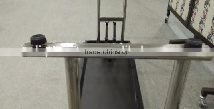 New Style Comercial Banquet Rectangular Training Tables with Folding Legs and metal mask