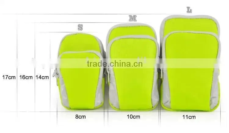 Adjusted sports bag for arm phone pouch