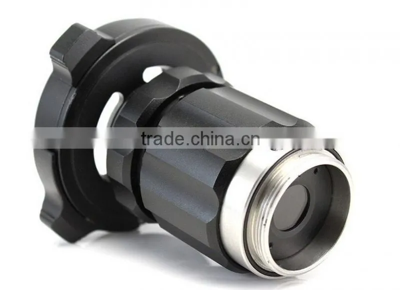 Medical rigid endoscope optical ZOOM coupler