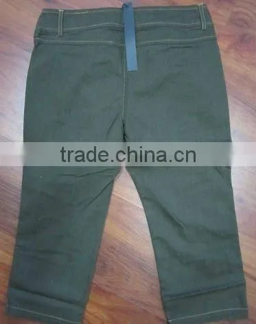Lady's cropped Trousers