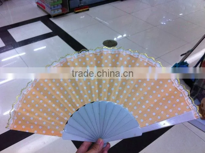 plastic fan with green dot ,glittler edge for advertising