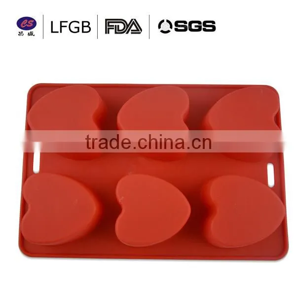 2014 wholesale new design heart shaped silicone cake mould with FDA/FLGB