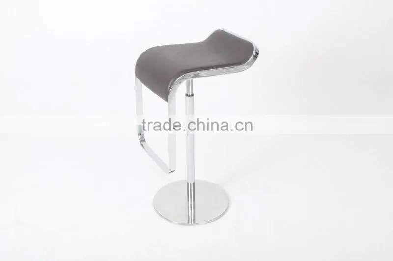 LEM piston bar stool