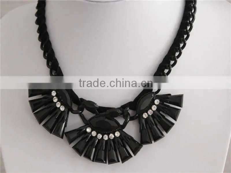 Fashion design arylic necklace, plastic necklace jewelry