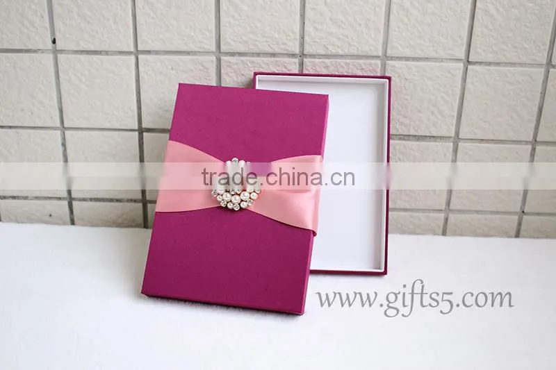 Luxury Fuchsia wedding invitation gift boxes in handmade