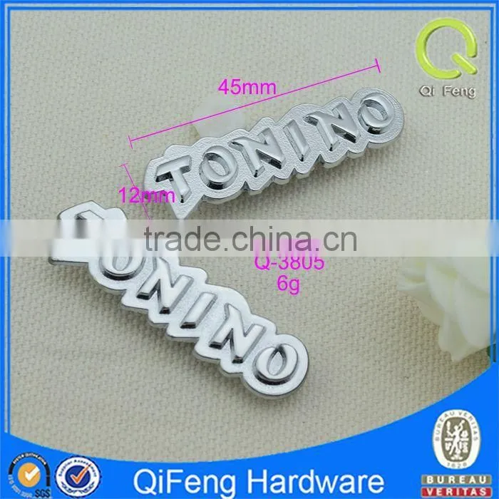 Q-3805 custom handbag metal tags silver unblemished logo plate