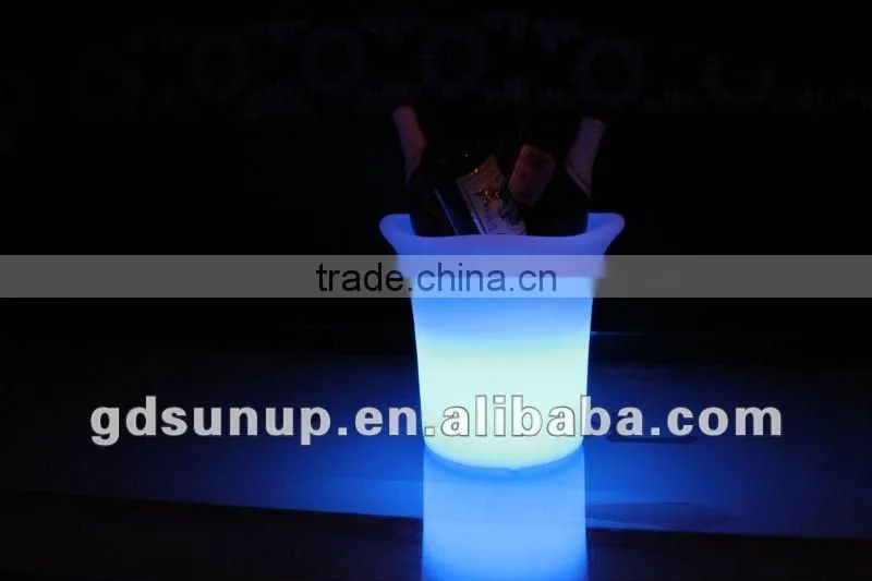 PE Material Rotational Moulding Plastic Modern rechargeable LED wine bucket