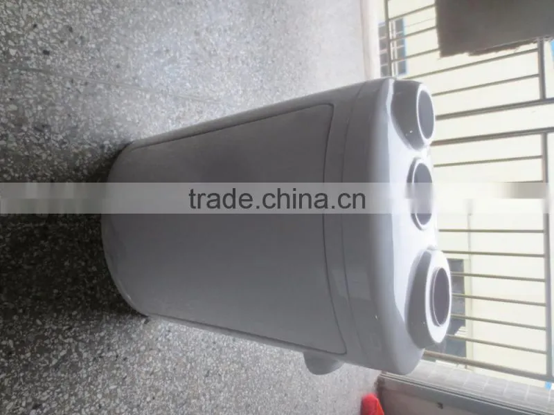 Environmental protection plastic tray for transport plastic pallets