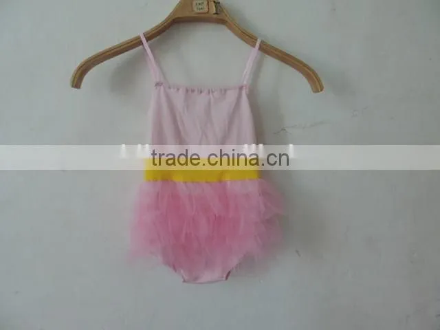 Hot children girls fashion clothing ruffle cherven romper summer vacation wholesale 2016 kids party clothes