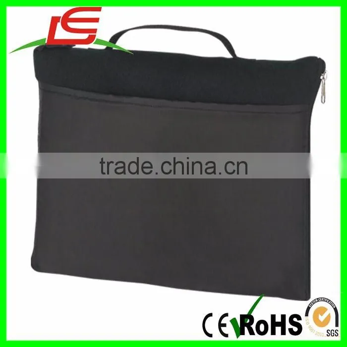 Fleece And Polyester Self-Contained Carrying Bag Travel Blanket With Zippered Closure