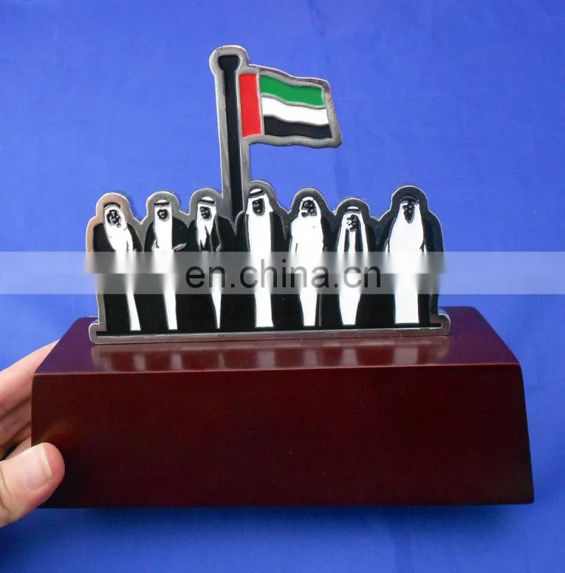 Very high quality gold plating polish custom trophy stands for excellence award