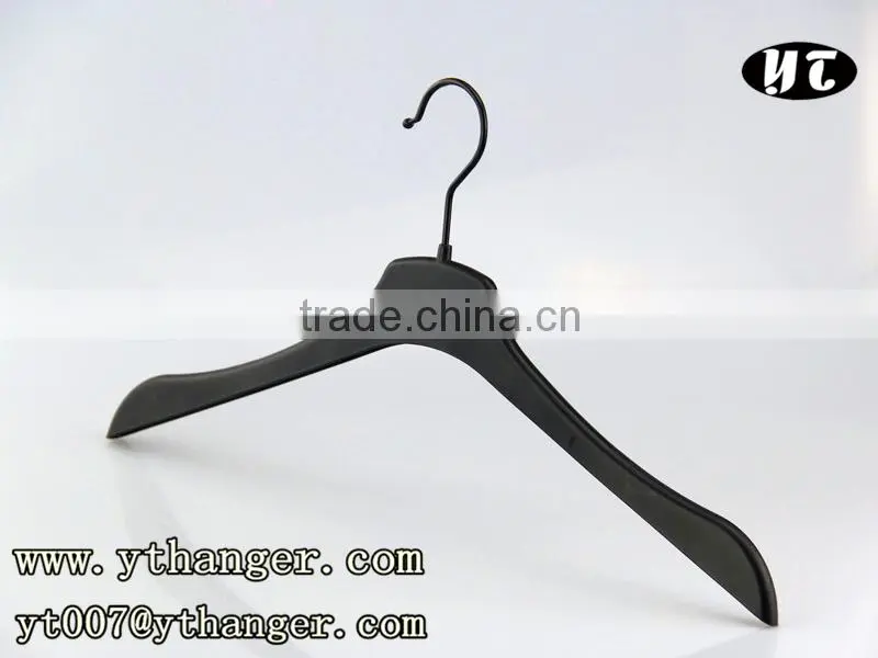Cheap Colorful Plastic Hanger with Good Quality for Children/adults