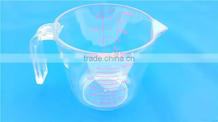 Measuring jugs plastic