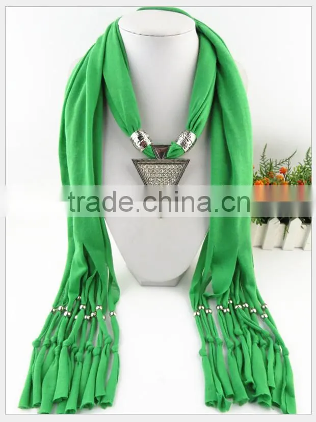 2015 Lovely new arrival hot selling ladies' scarf brand big cotton lady scarf Full diamond triangle alloy pendant jewelry scarf