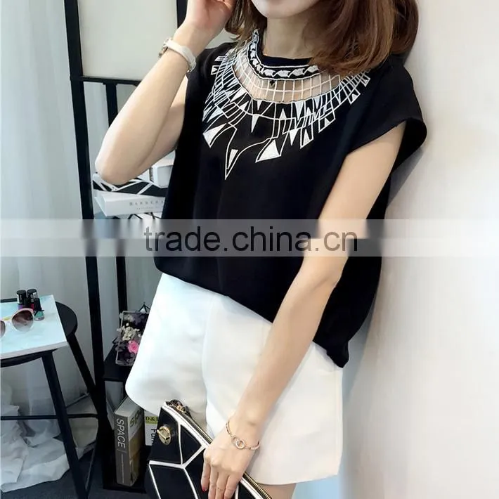 Latest Short Sleeves Hollow-out Embroidery Black Chiffon Blouse 2015