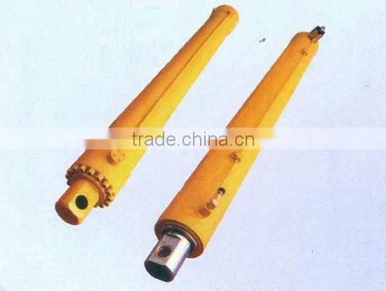 Hydraulic cylinder for tower crane