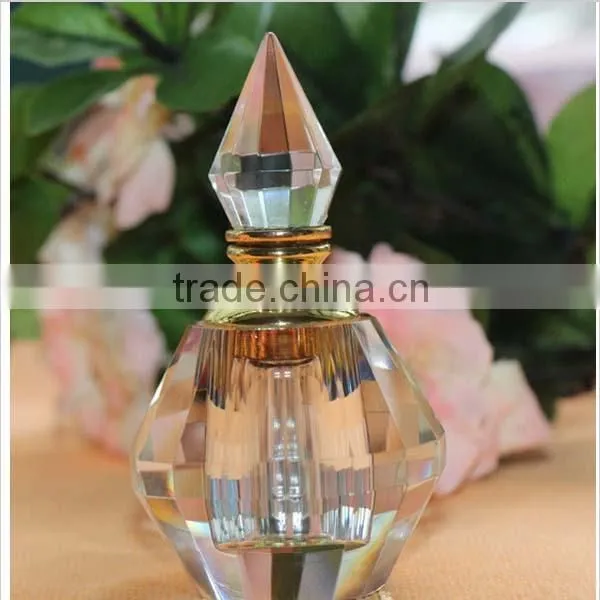 2016 Popular & charming crystal glass perfume bottle