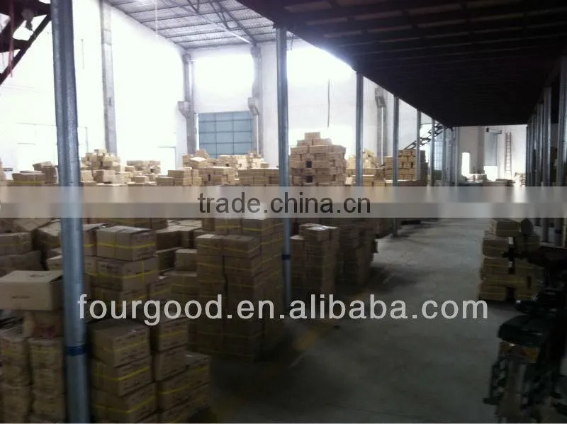 China Foshan Factory ! 6 balls Chrome Slatwall Clothing hook