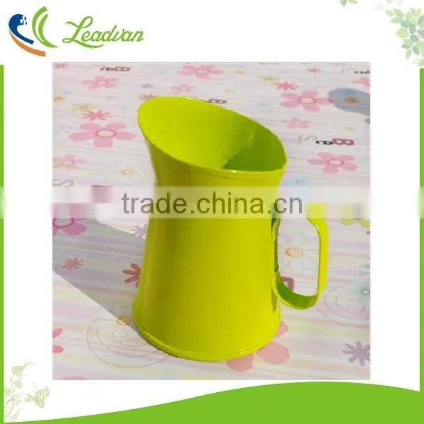 Small decorative cheap metal watering pots