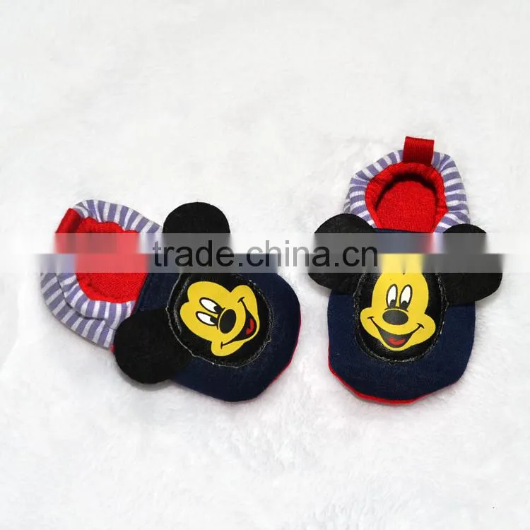 Cute mickey face embroidered Baby footwear