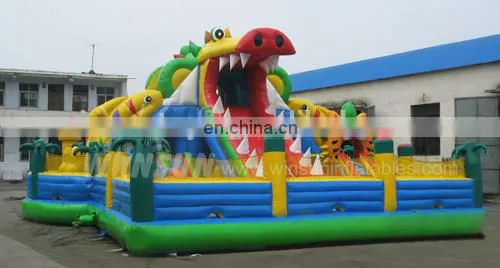 China high quality giant dragon inflatable slide for sale