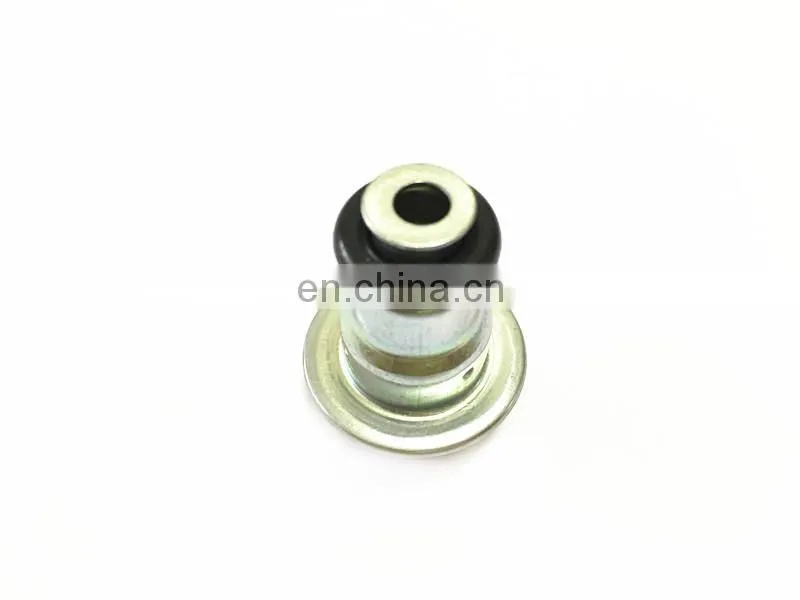 Fuel Pressure Regulator For To-yota OEM 16015-SDC-E00 16015SDCE00
