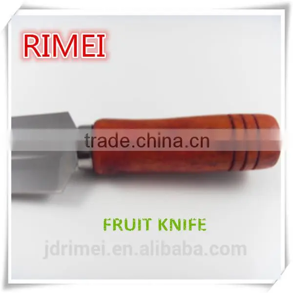 Kitchen knife of banana peeling