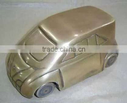 VINTAGE CAR