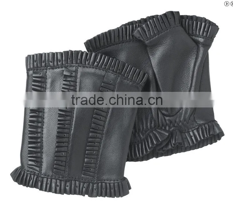 Ruffles-unlined leather fingerless black handwarmer gloves