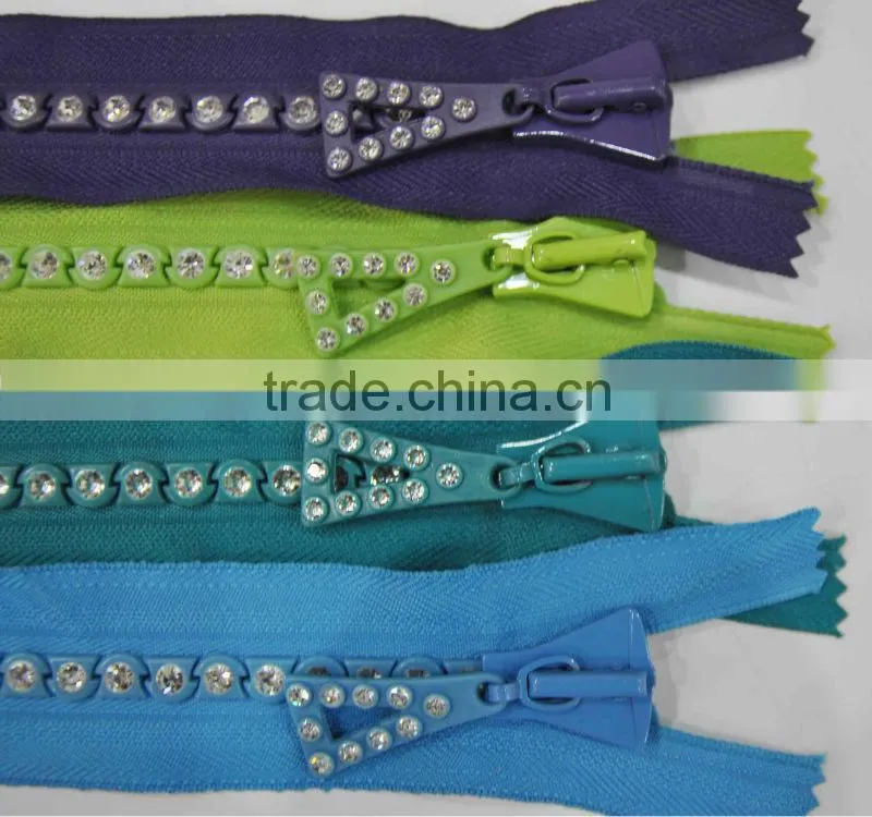 NO 8 rhinestone/diamond/crystal zipper