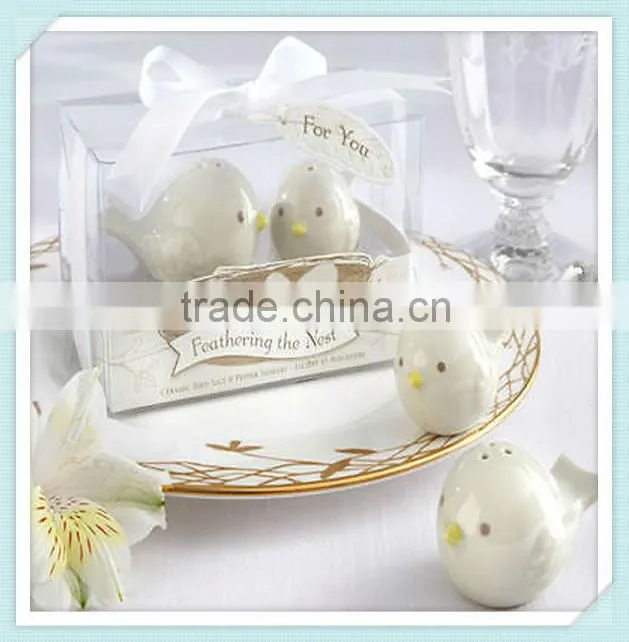Love birds ceramic salt and pepper shaker for wedding souvenirs