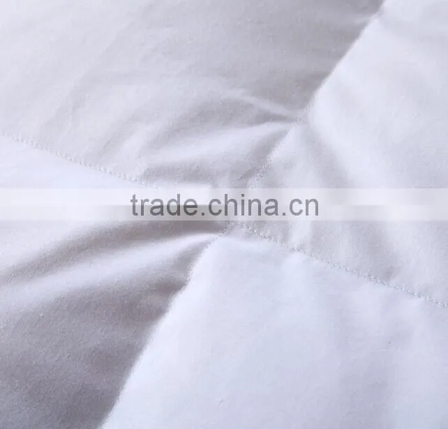 Queen 15%white duck down 85%soft feather fiber duvet