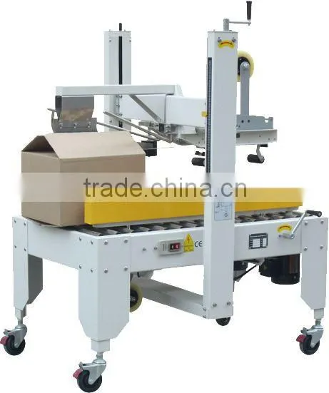 Semi-auto flaps folding carton sealer