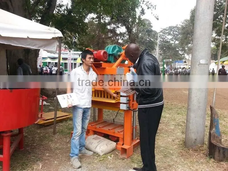 Simple operation vibrate electric cement block forming machine QTJ4-40 cheap price brick producing equipment best selling goods