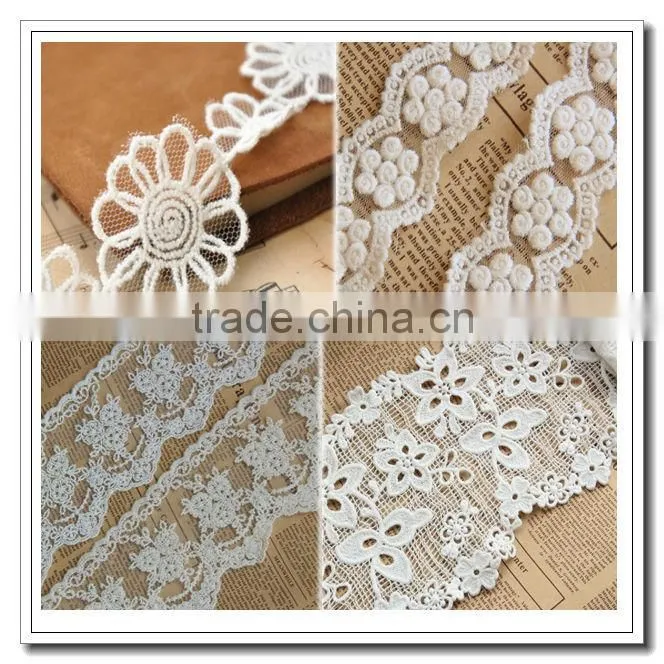 saree lace and border