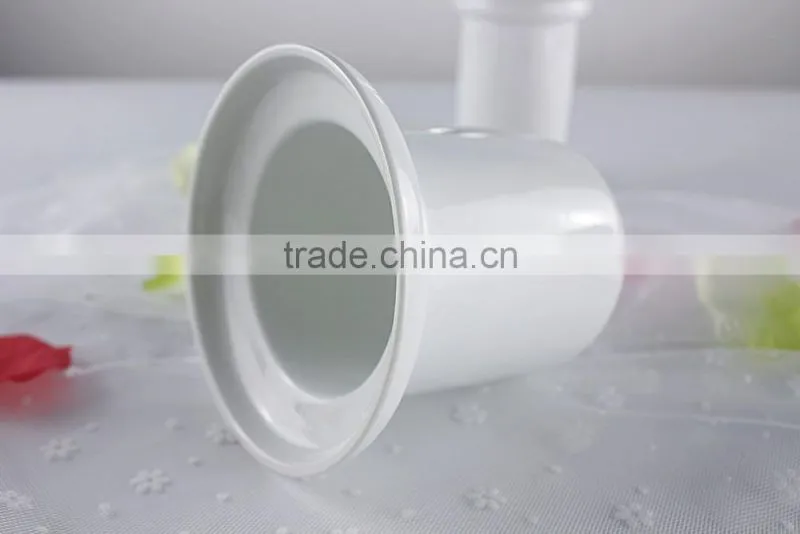 China factory wholesale custom ceramic porcelain white bathroom accessory set for shower use