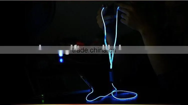 2015 Newest!!! sound music light und active earphone glow with the music Can pick up the phone