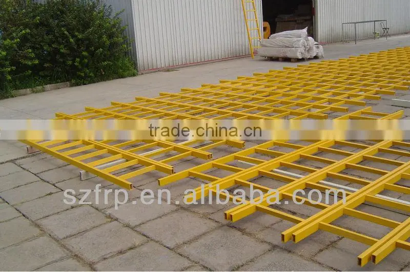 High strength FRP/GRP fiberglass folding ladder