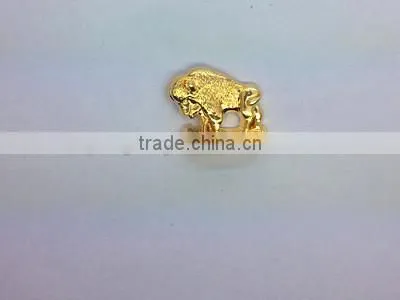 wholesale custom lapel pins/Die Struck metal lapel pins