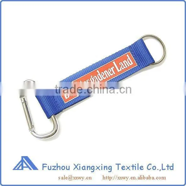 fashion short keychain lanyard with pvc lable