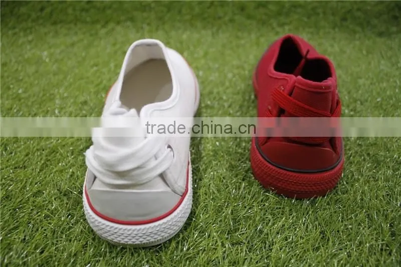 2016 slip on skull wholesale men canvas shoes