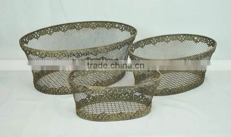 Retro style vintage outdoor wire garden baskets wholesale