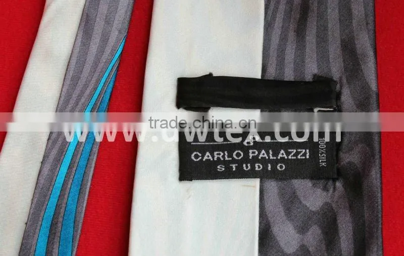 Mens printed silk tie