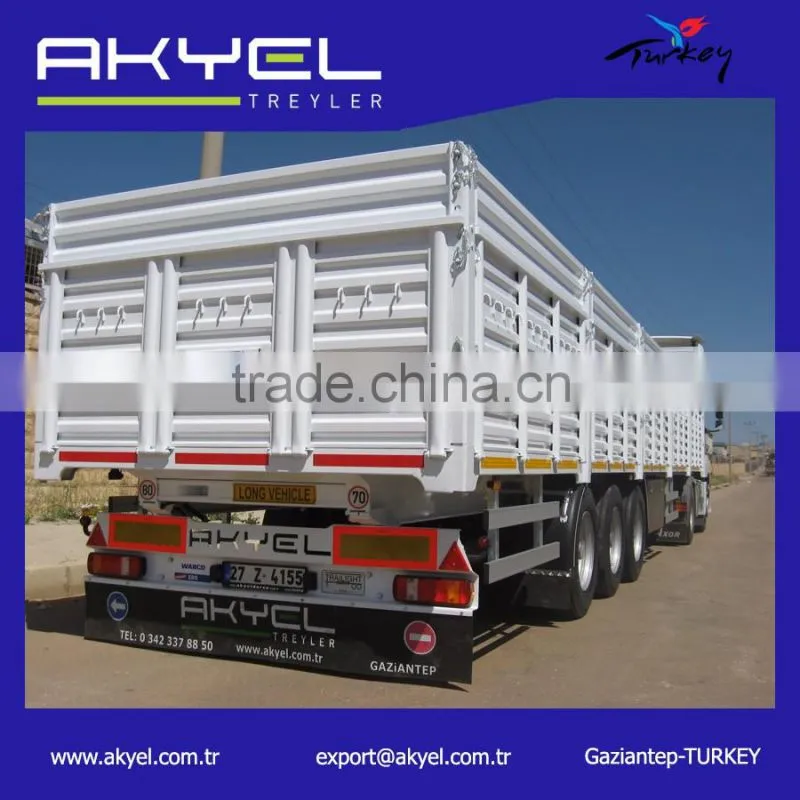 PLAYWOOD DOORS SEMI TRAILER