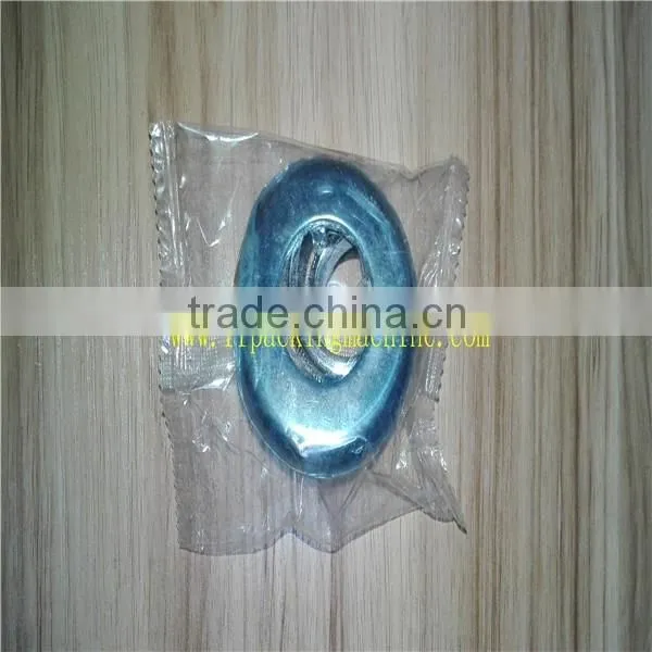 CE Certificated Pillow Hardware Flow Packaging Machine