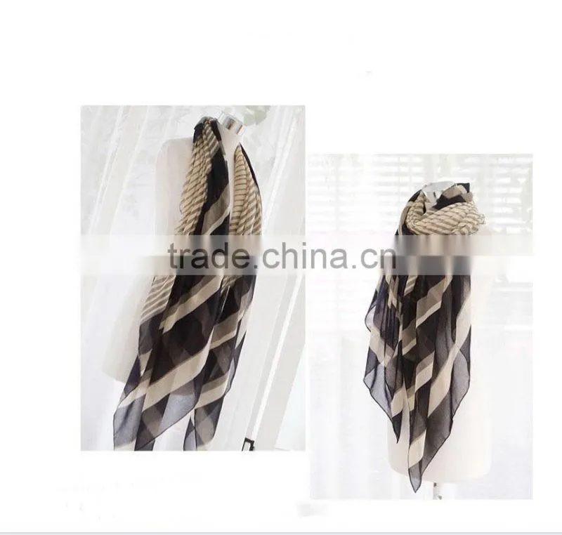 2013 hotsale 100% polyester geometic stripe printed scarf