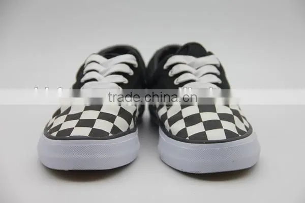 girls sports canvas shoes